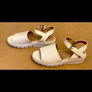 Geox white Patent leather sandals